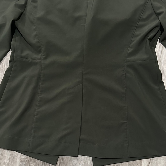 MM Lafleur The Moreland Travel Origami Tech Olive Green Blazer Size 12 - Picture 7 of 9